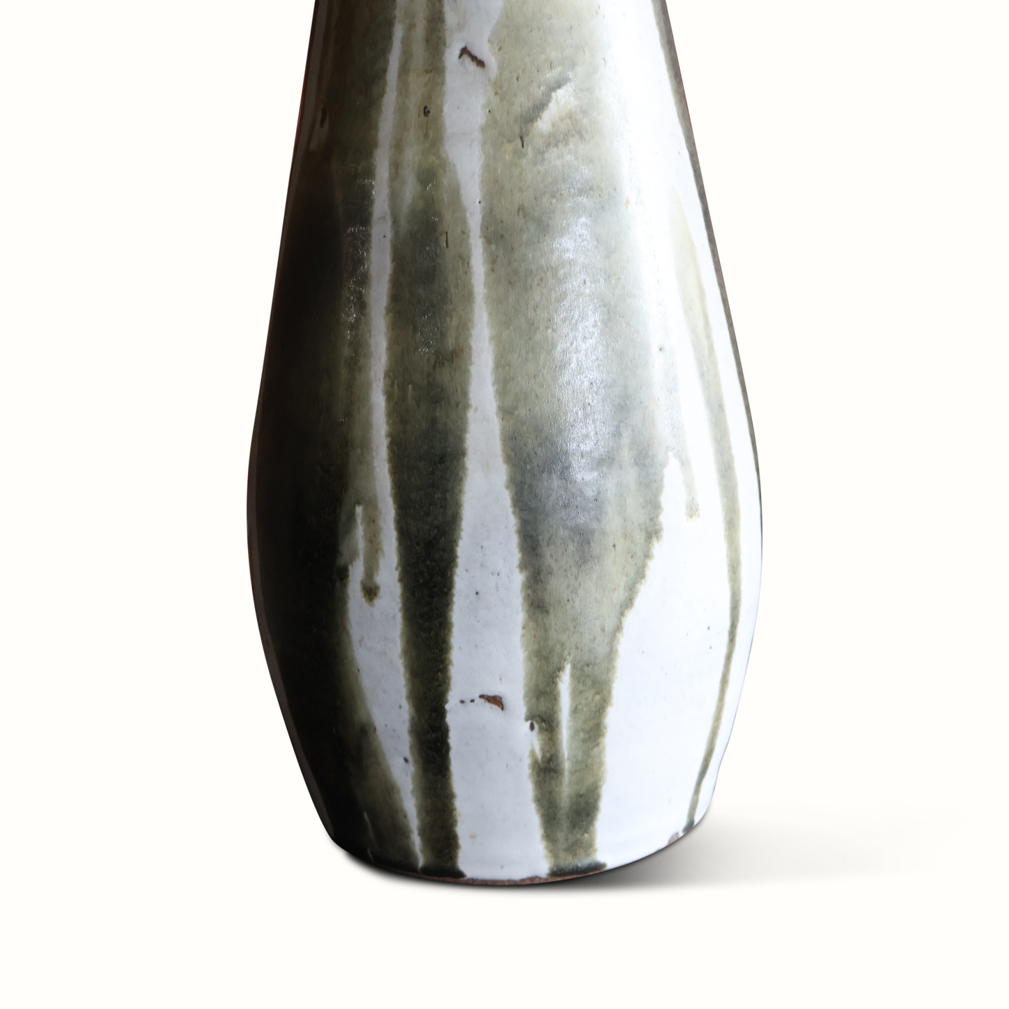 Lampe en céramique émaillée verte et blanche