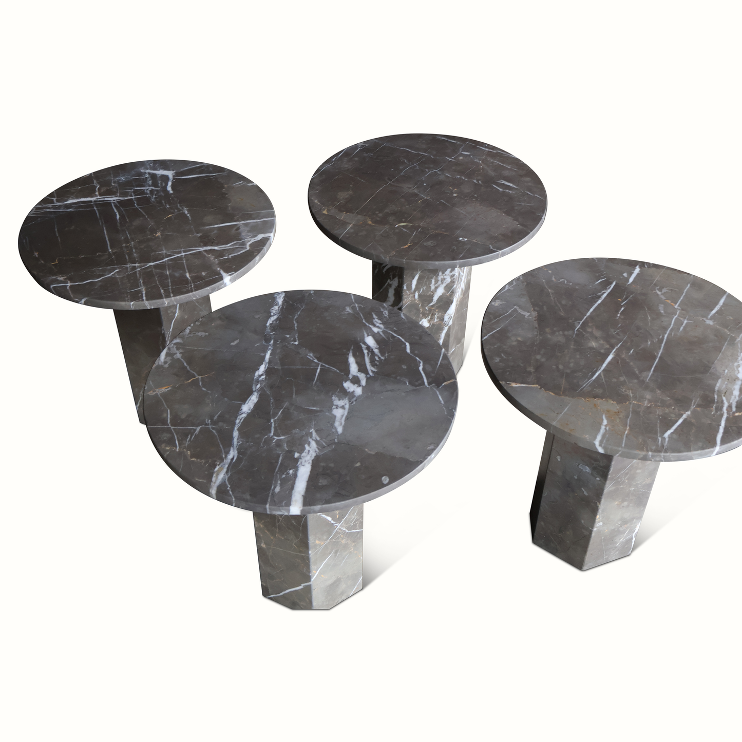 Table sur pied en marbre sur base hexagonale