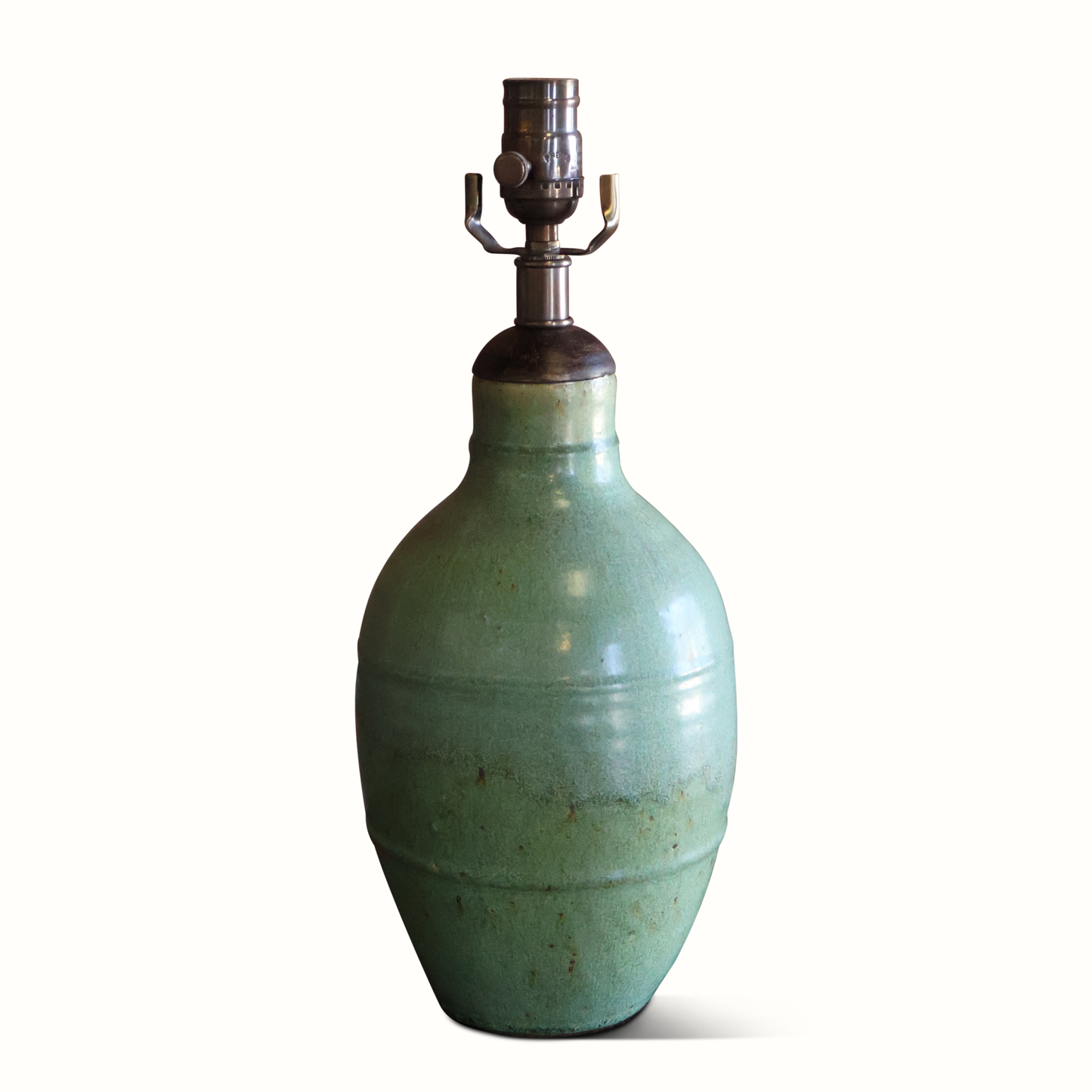 Lampe de poterie d'atelier en céramique