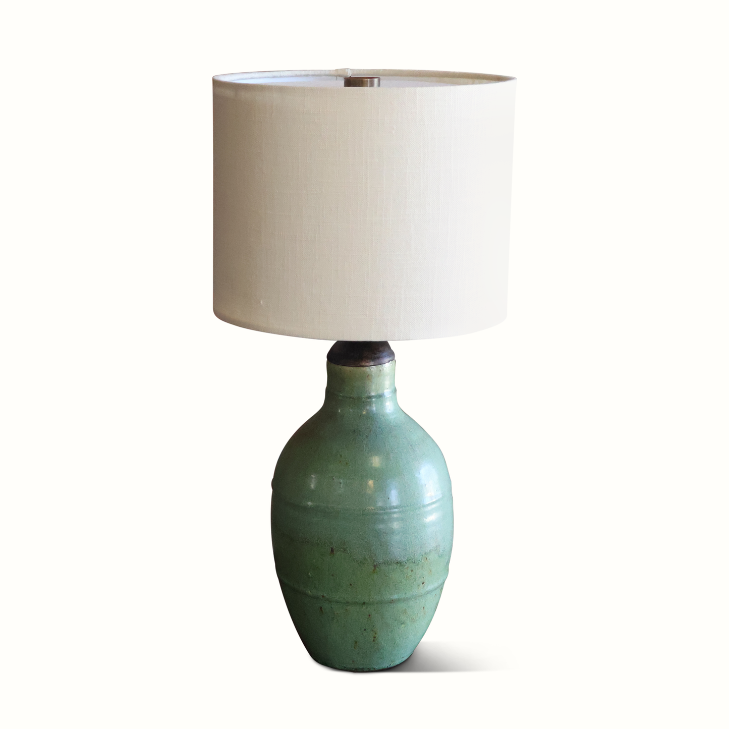 Lampe de poterie d'atelier en céramique