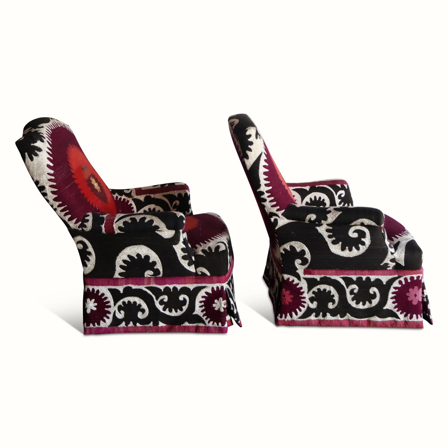 Paire de chaises Napoléon III tapissées Suzani