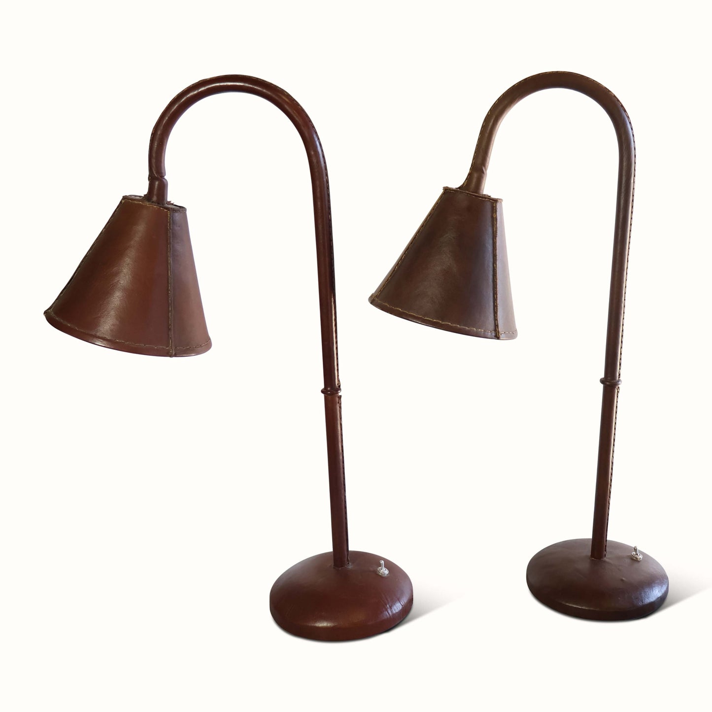 Lampes de table en cuir par Valenti