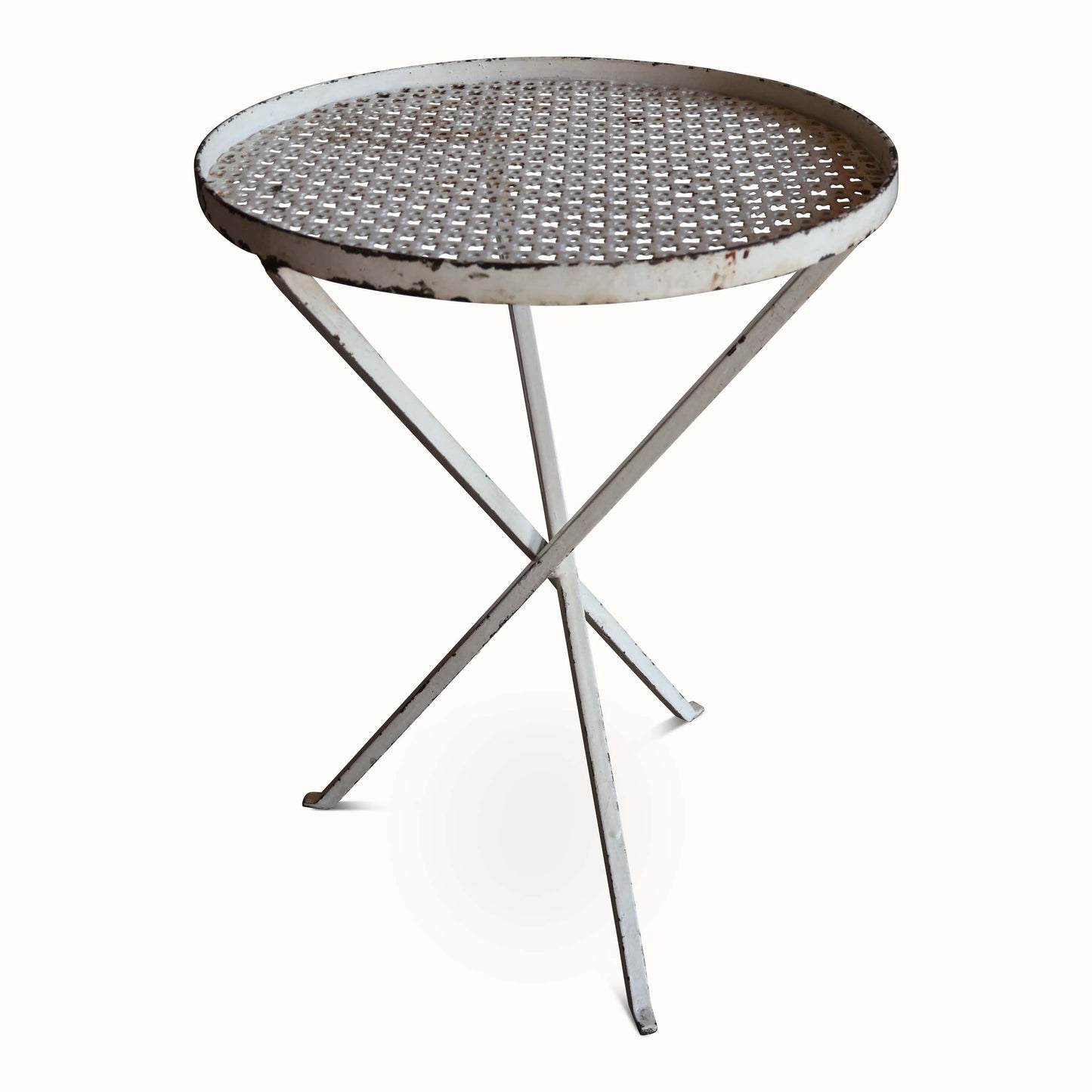 Table d'appoint en métal perforé Mathieu Mategot