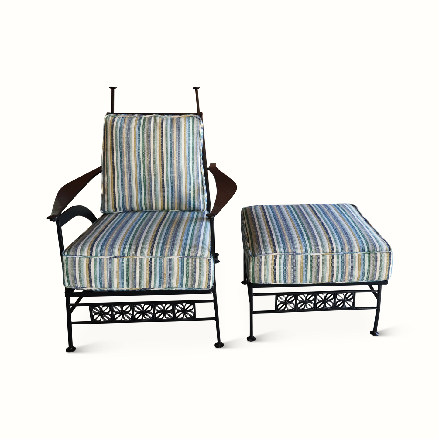 Fauteuil et ottoman en fer par John Salterini