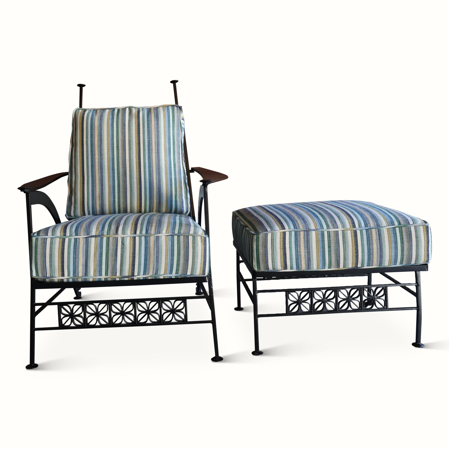 Fauteuil et ottoman en fer par John Salterini