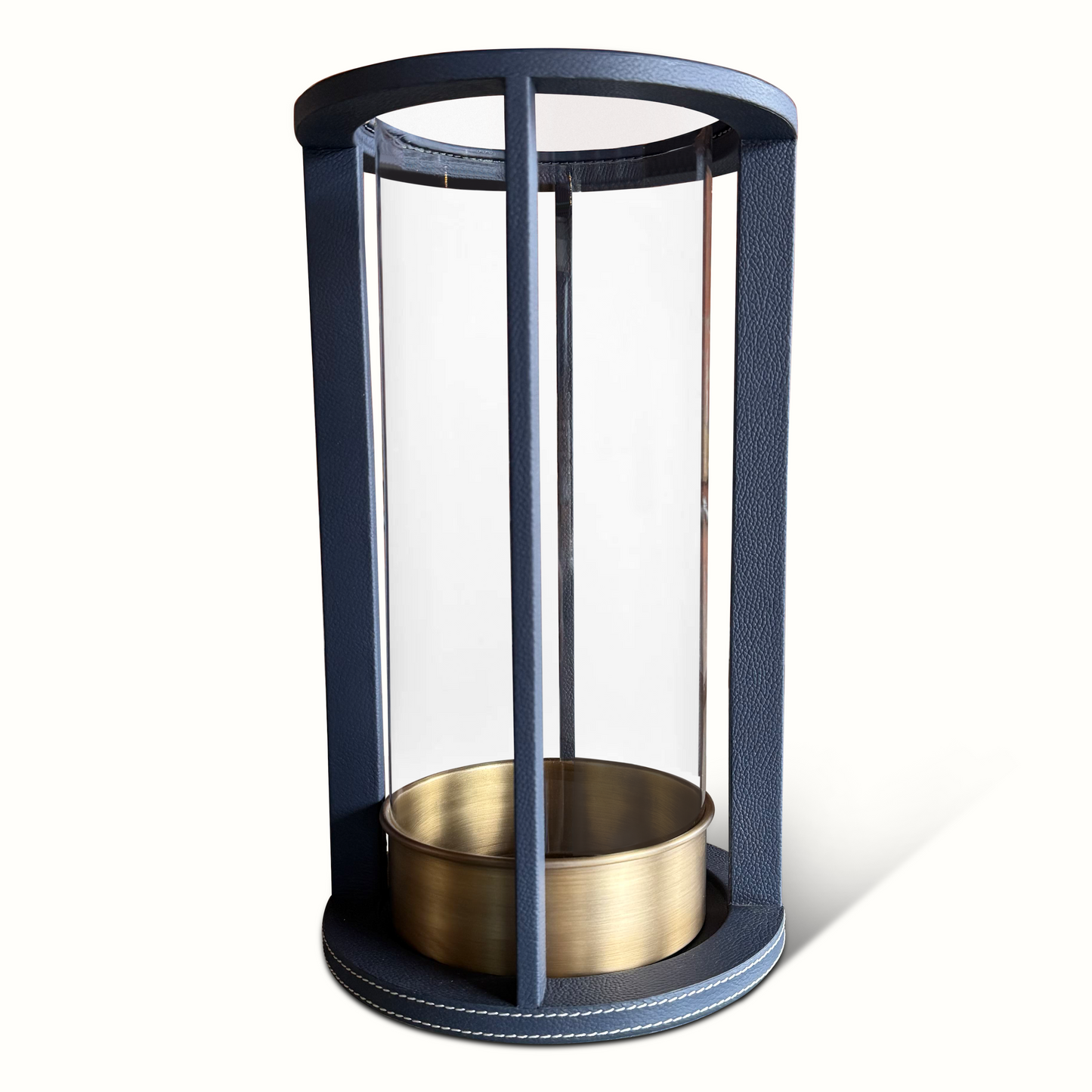 Lanterne cousue en cuir