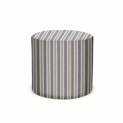 Pouf intérieur/extérieur en Peter Dunham Textiles Amida Indigo sur Naturel