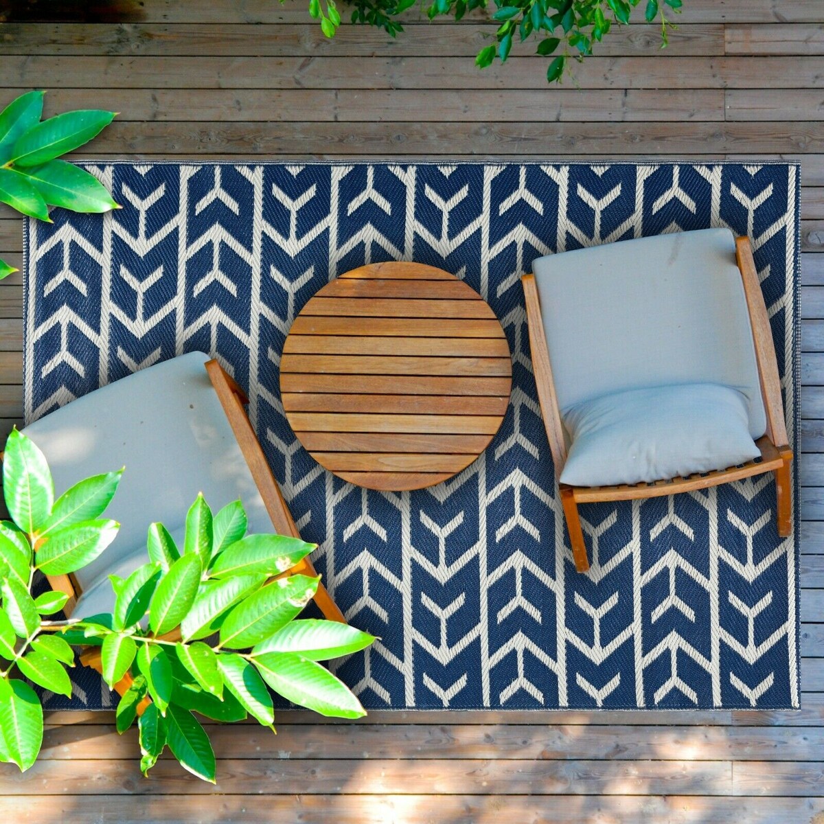 Amsterdam Design 100% Eco-friendly Lightweight Plastic Outdoor Mat/Rug