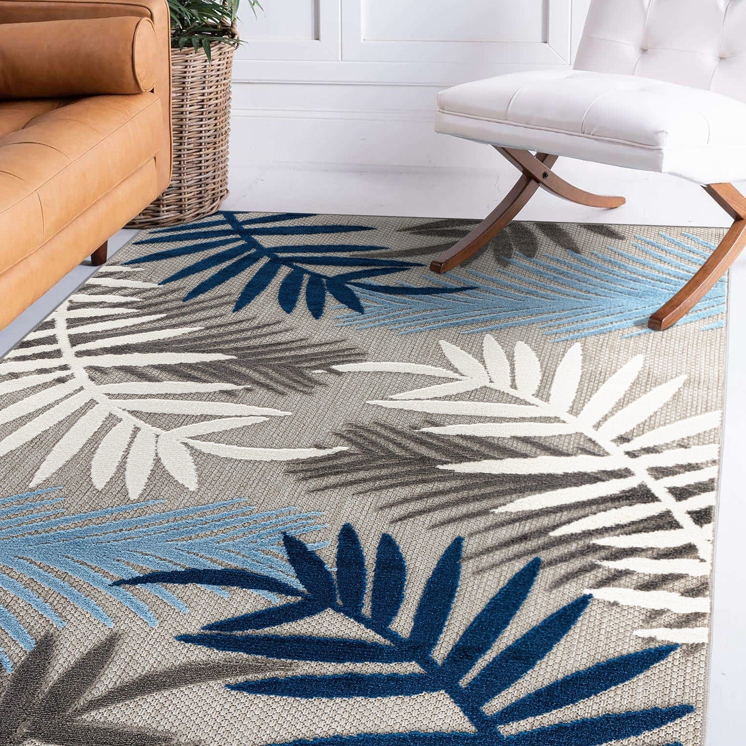 Evora Palm Frond Indoor/Outdoor Area Rug