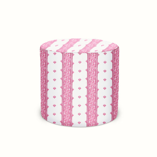 Pouf intérieur/extérieur en Peter Dunham Textiles Fez Framboise sur Blanc