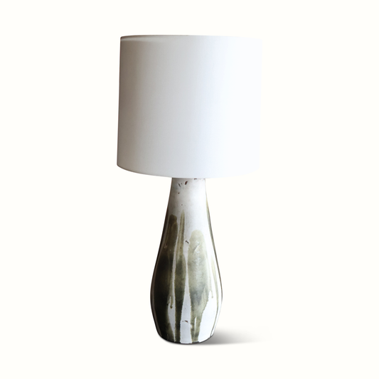 Lampe en céramique émaillée verte et blanche