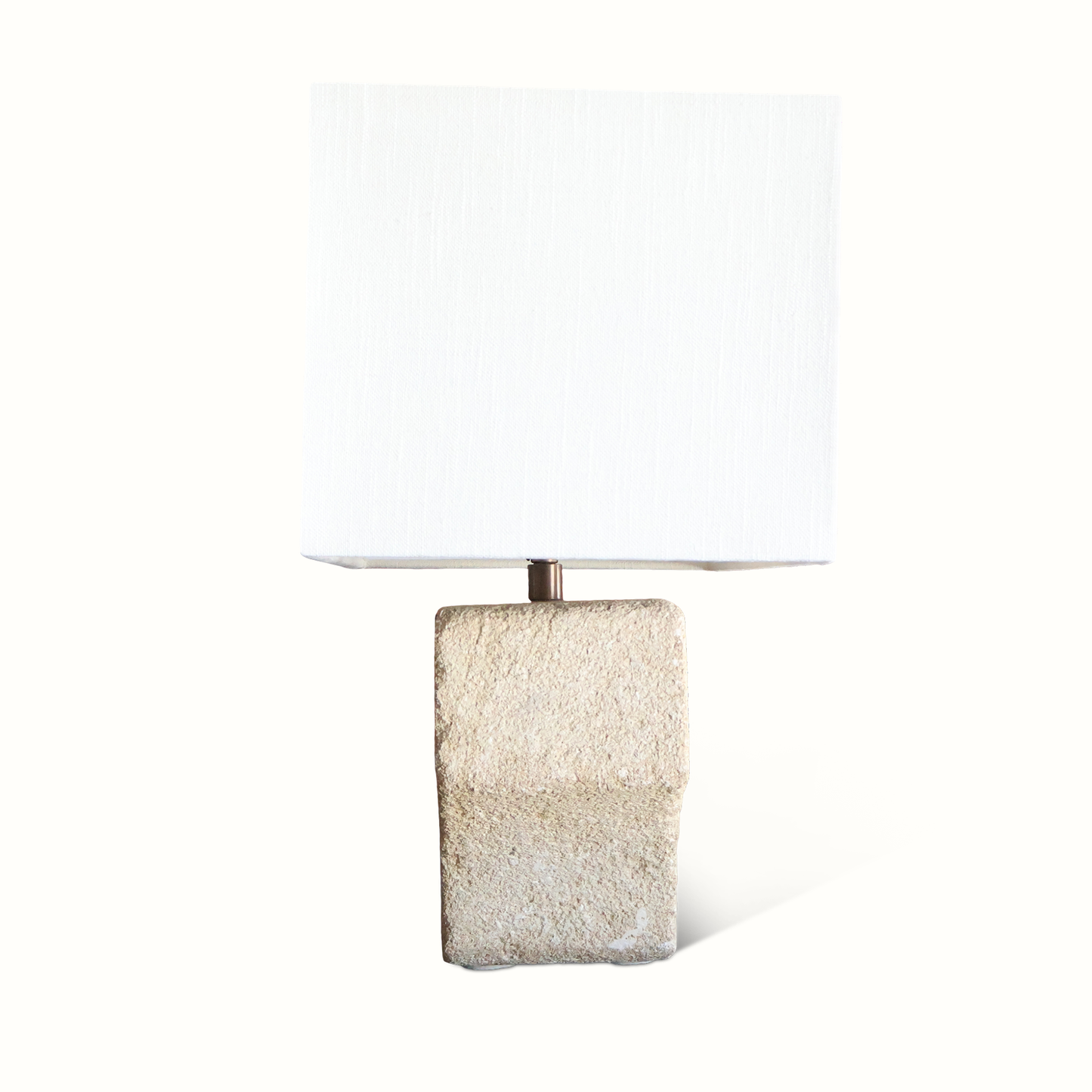 Lampe en calcaire attribuée à Albert Tormos