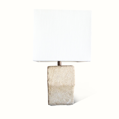 Lampe en calcaire attribuée à Albert Tormos