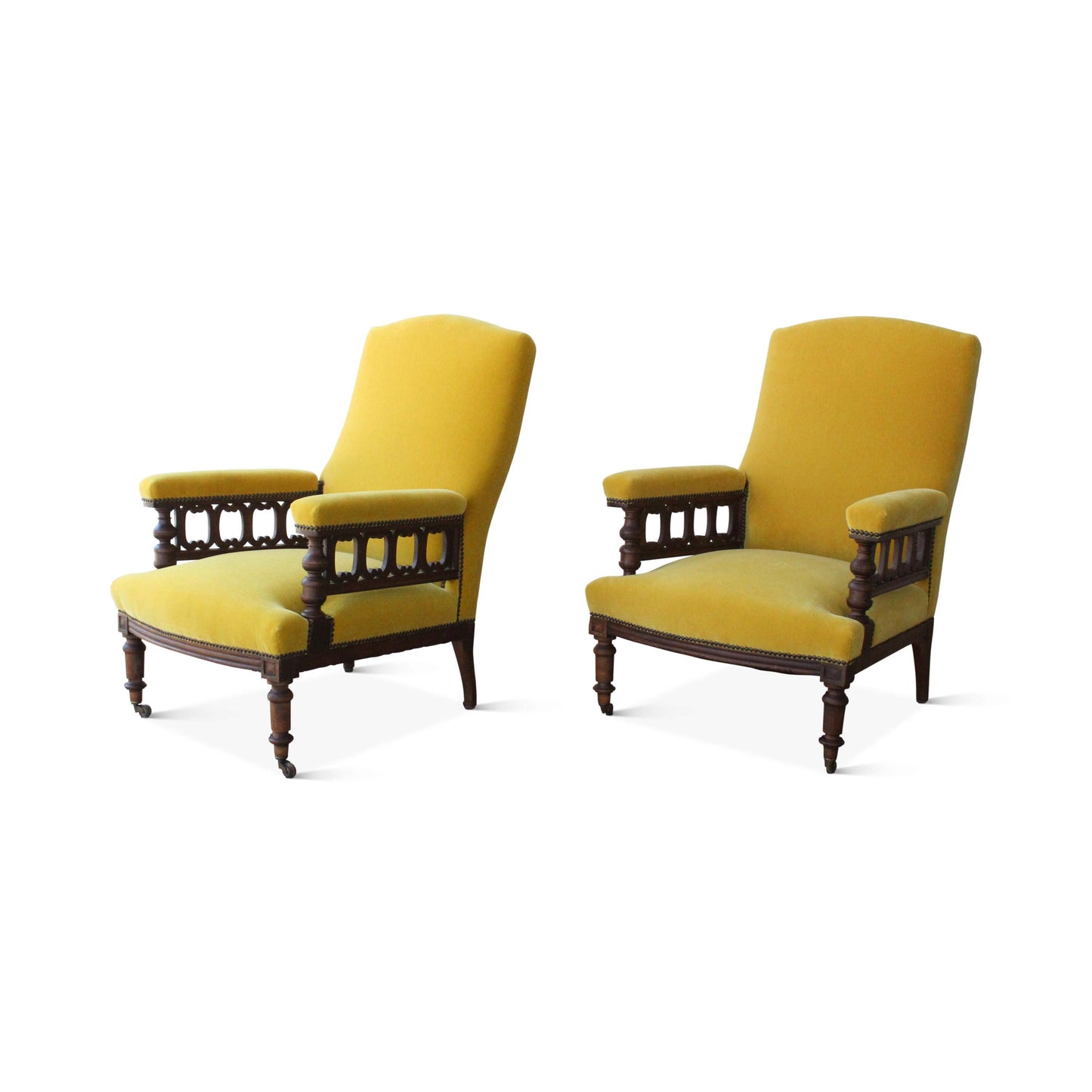 Paire de fauteuils anciens en mohair jaune, France, fin du XIXe siècle