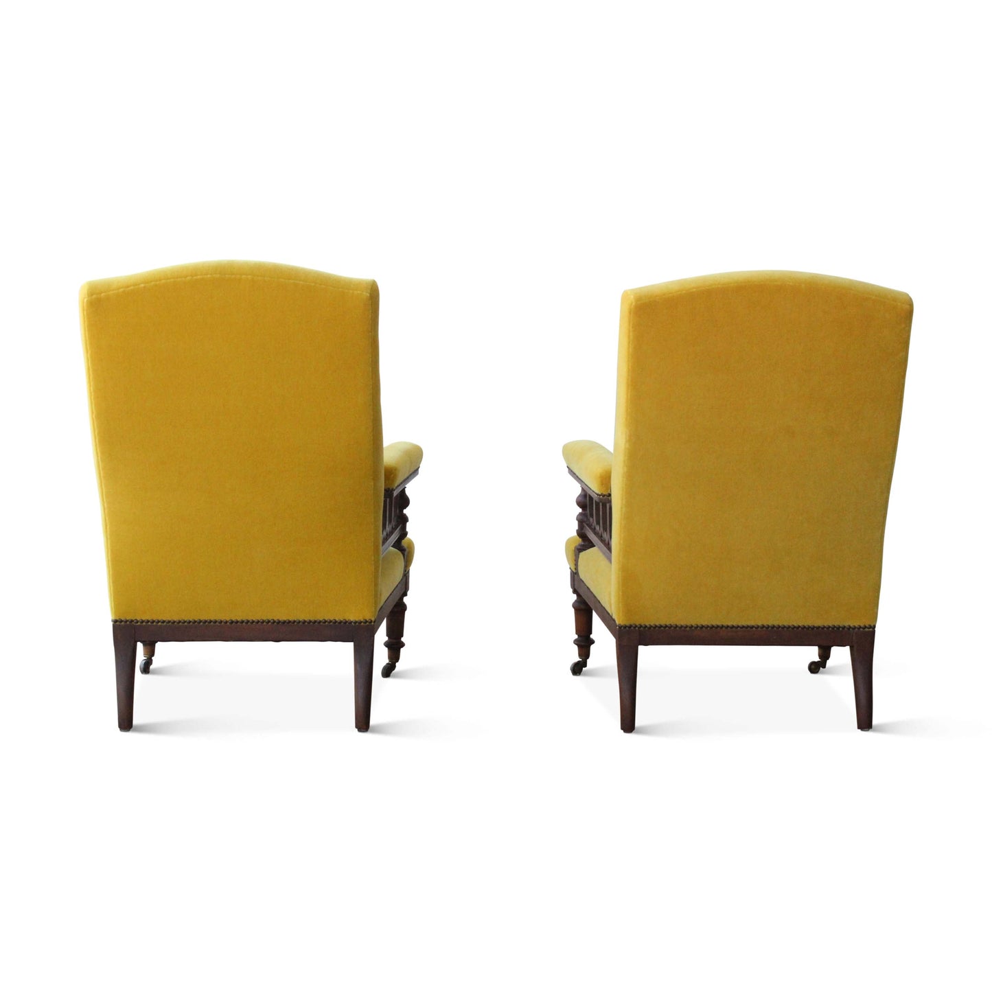 Paire de fauteuils anciens en mohair jaune, France, fin du XIXe siècle