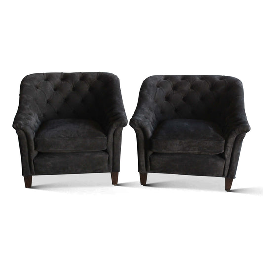 Paire de fauteuils club en cuir capitonné français des années 1940