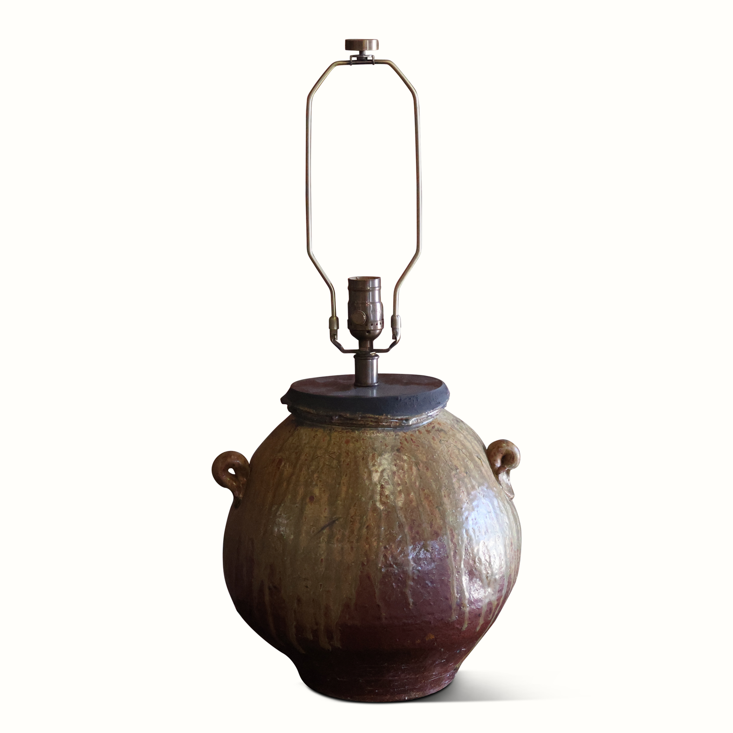 Lampe de poterie d'atelier en céramique