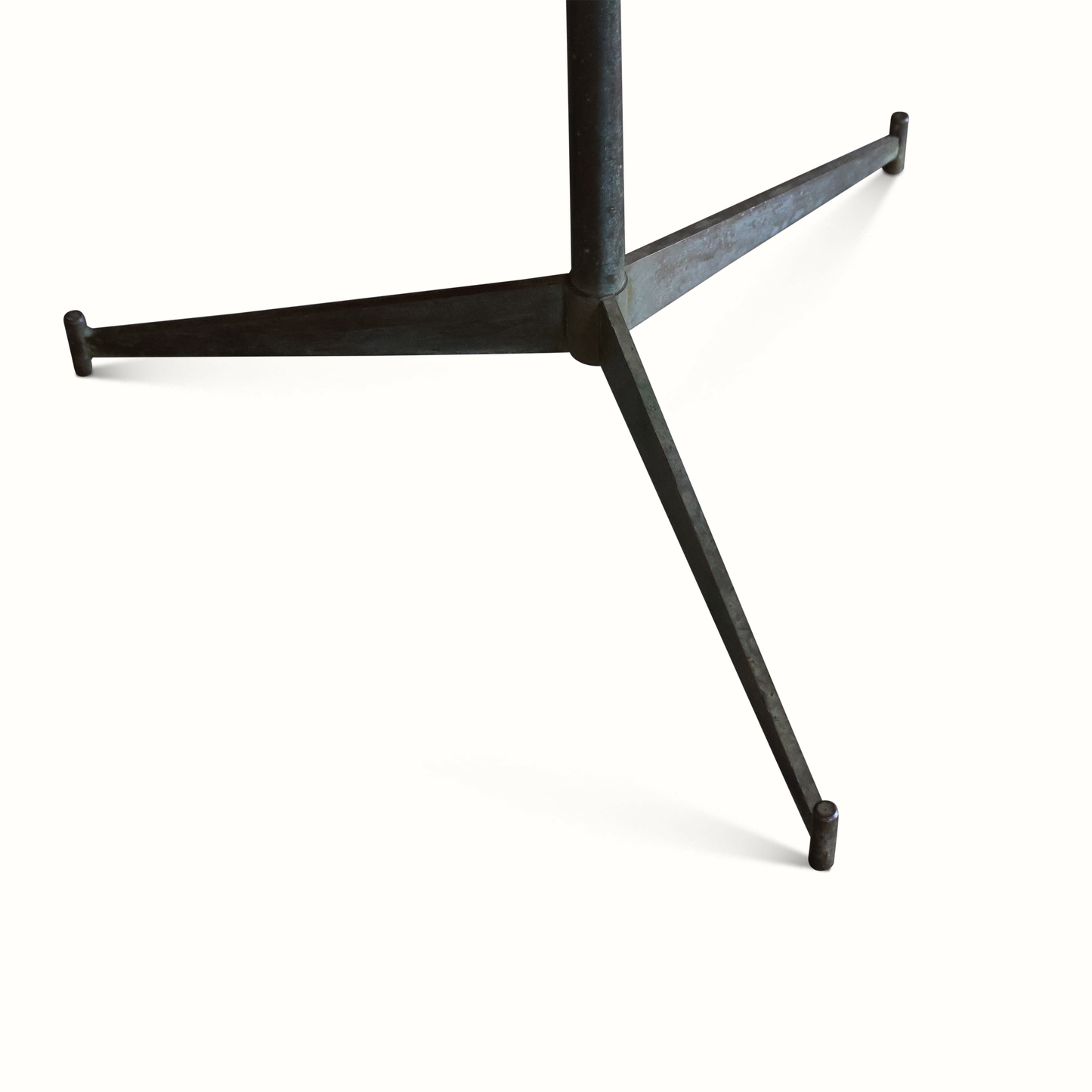 Table à cigarettes par Paul McCobb pour Directional