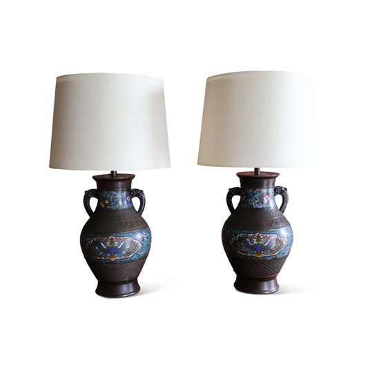 Paire de lampes de table en bronze cloisonné chinois