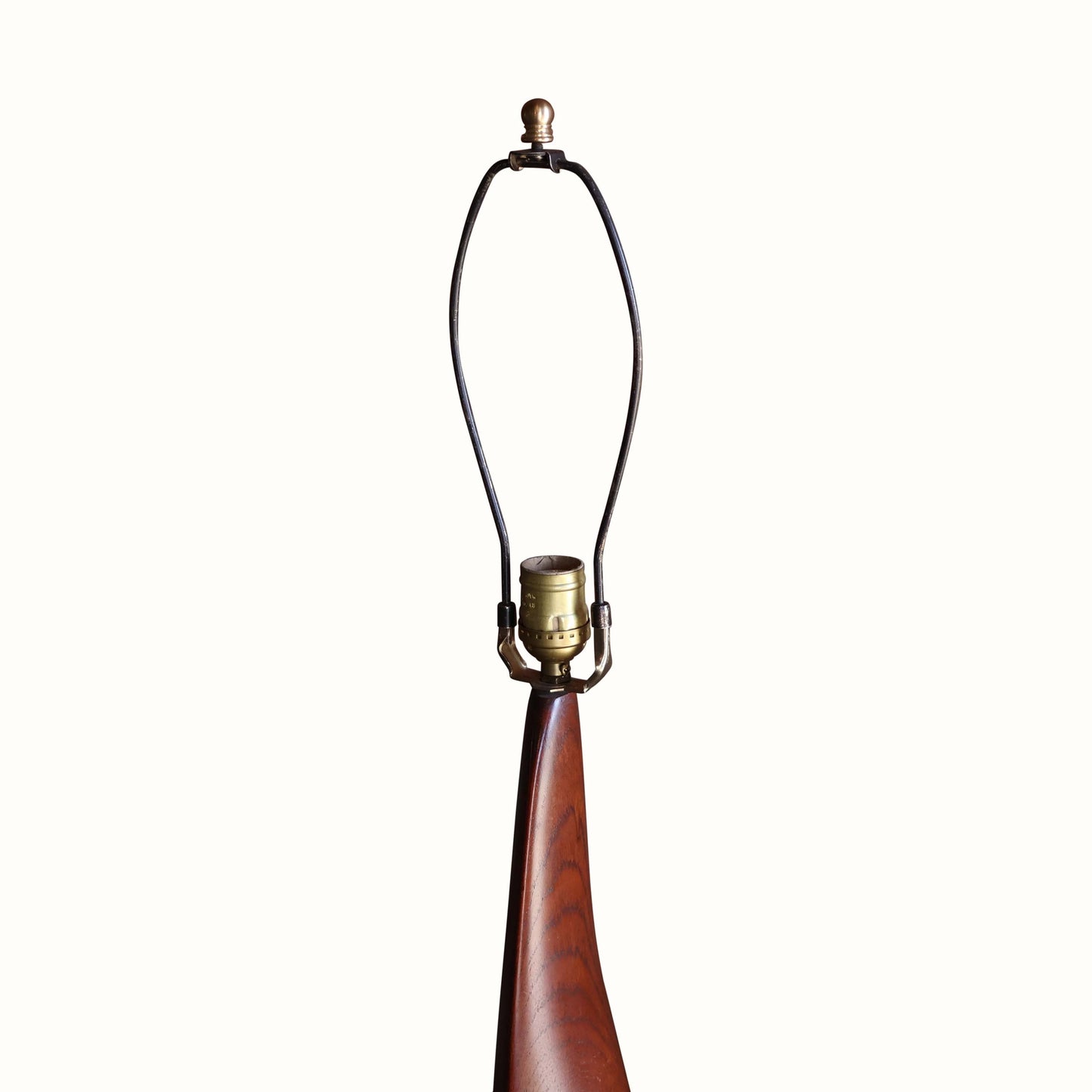 Lampe de table en teck sculpté, Danemark, années 1960