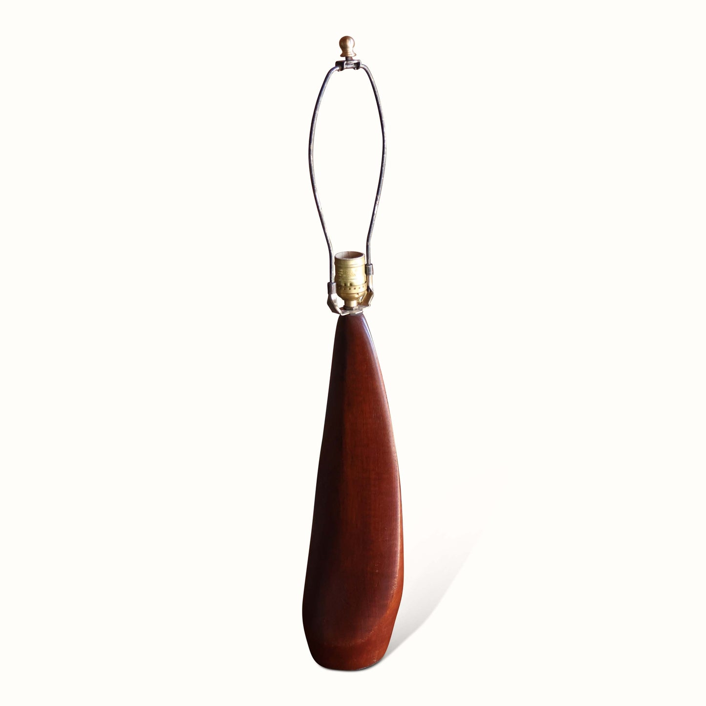 Lampe de table en teck sculpté, Danemark, années 1960