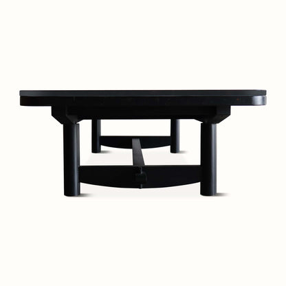 Table basse en pin noirci avec plateau en verre