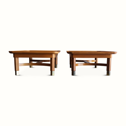 Tables basses en acajou par Ferdinand Lundquist