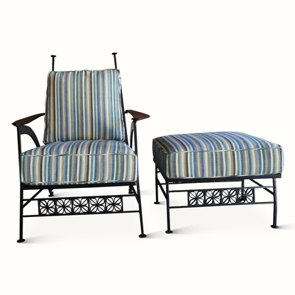 Fauteuil et ottoman en fer par John Salterini