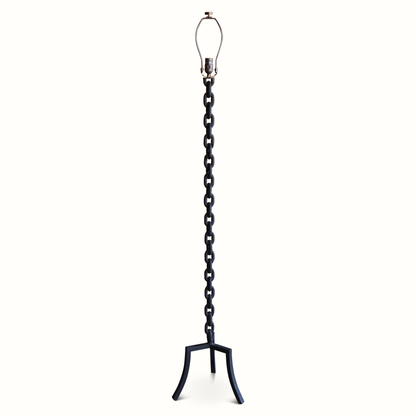 Lampadaire français à chaîne en fer des années 1950