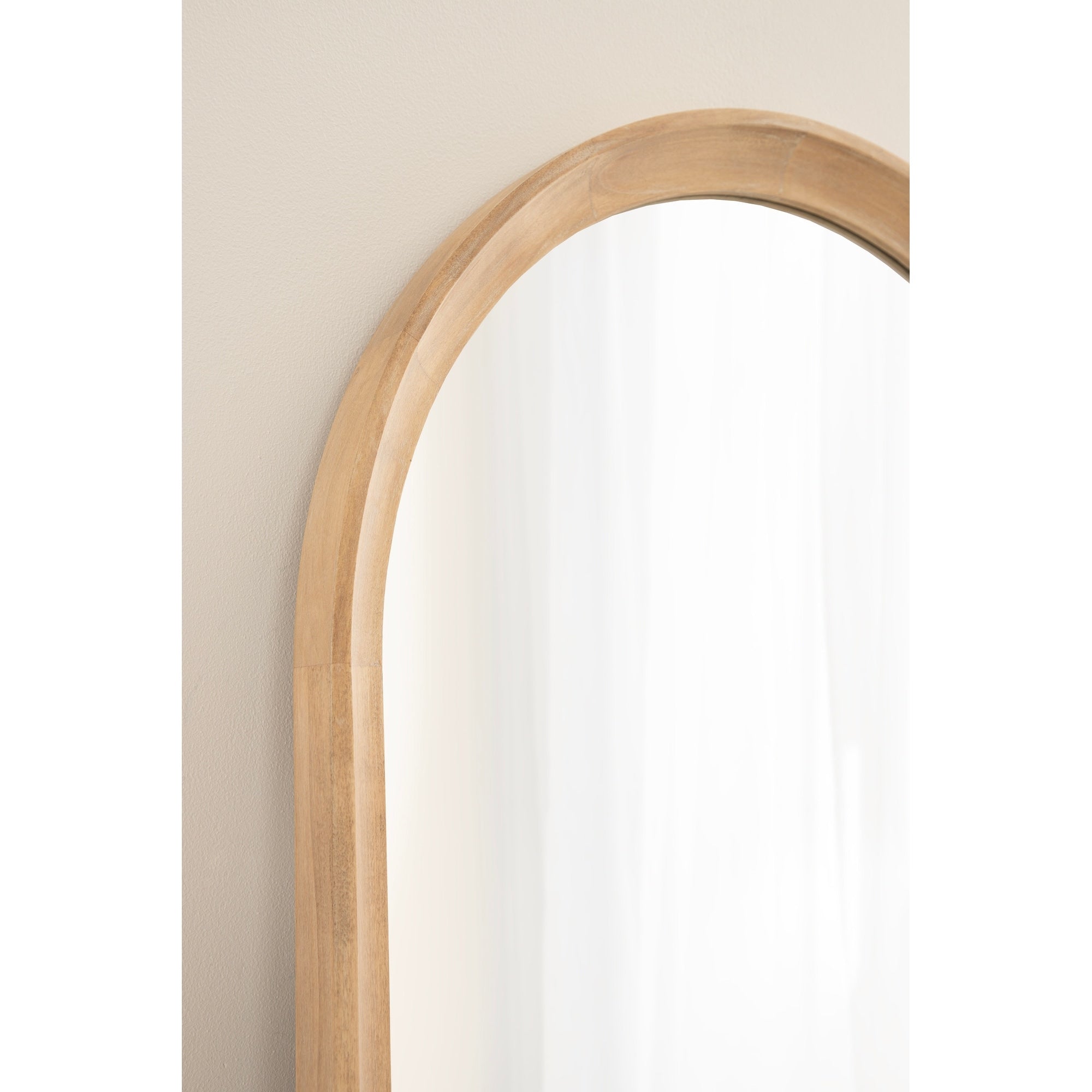 Miroir mural en bois Arch de Kate et Laurel Hatherleigh