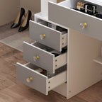 Ensemble de maquillage avec miroir et tabouret