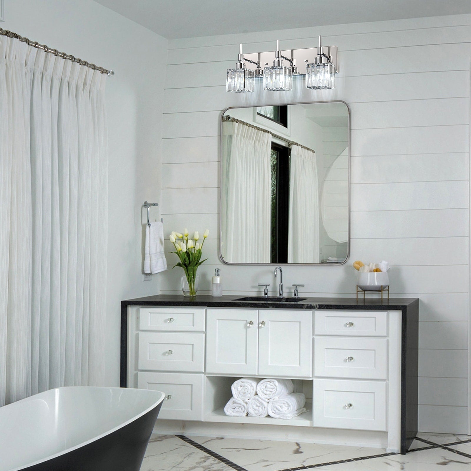 Luminaires de salle de bain en cristal à intensité variable Ora Modern sur miroir Glam Vanity Lights