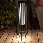 Lot de 2 lampes solaires d'extérieur en osier, résistantes aux intempéries, idéales pour terrasse, porche, cour ou jardin.
