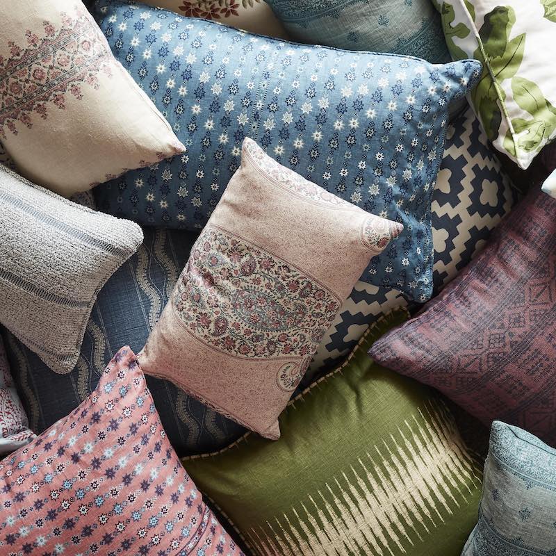 Coussin Orcha en frêne de Peter Dunham Textiles