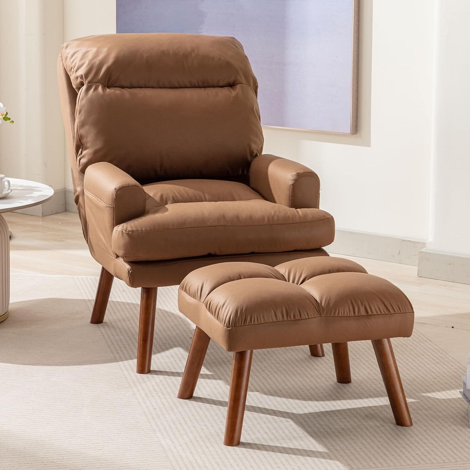Fauteuil de salon décontracté en tissu doux avec dossier et pieds réglables