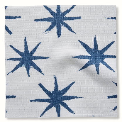 Pouf intérieur/extérieur en Peter Dunham Textiles Starstruck Indigo