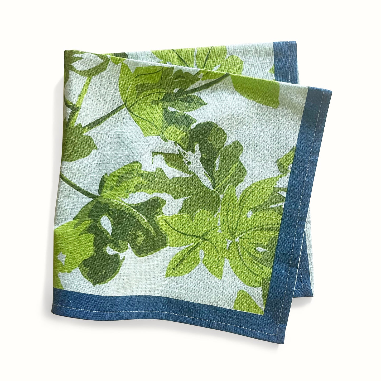 Serviette imprimée feuille de figuier verte Grace de Peter Dunham + Hudson