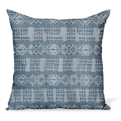 Coussin Addis in Mist/Blue de Peter Dunham Textiles 