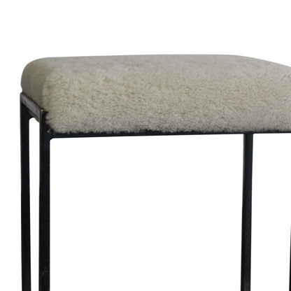 Paire de tabourets vintage en peau de mouton et métal